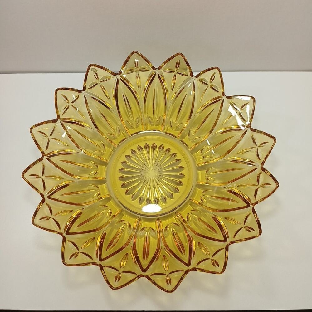 Vintage Federal Glass Flower Sunflower Petal Bowl Large Yellow Amber - Picture 2 of 16
